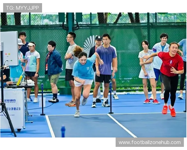 世界顶尖网球赛事最新战报：球星激烈对决精彩瞬现